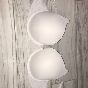 36D white push-up bra 💭⛪️✉️